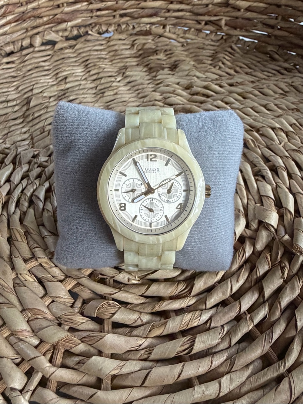 Guess Womens Cream-Beige Resin Multifunction Watch